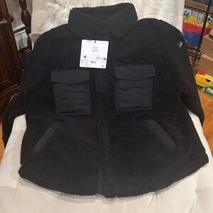 ALO Yoga Women’s Sherpa Edge Black Shacket Jacket, size Medium